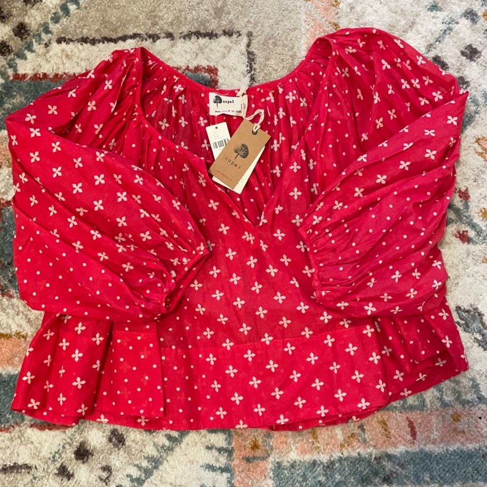 Kopal puffy sleeves blouse